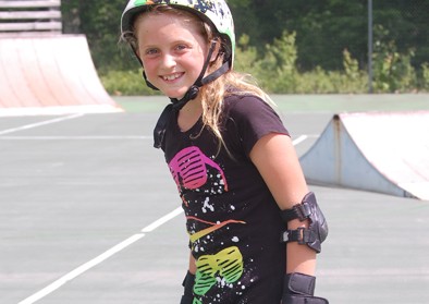 girl-skateboarding