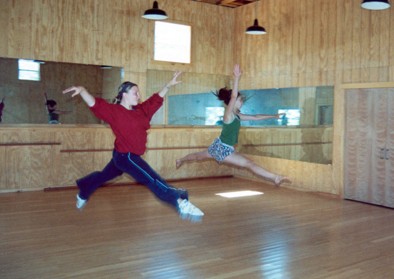girls-dance
