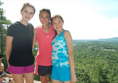 girls-hiking