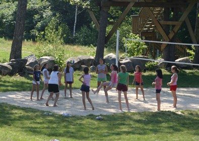 girls-volleyball